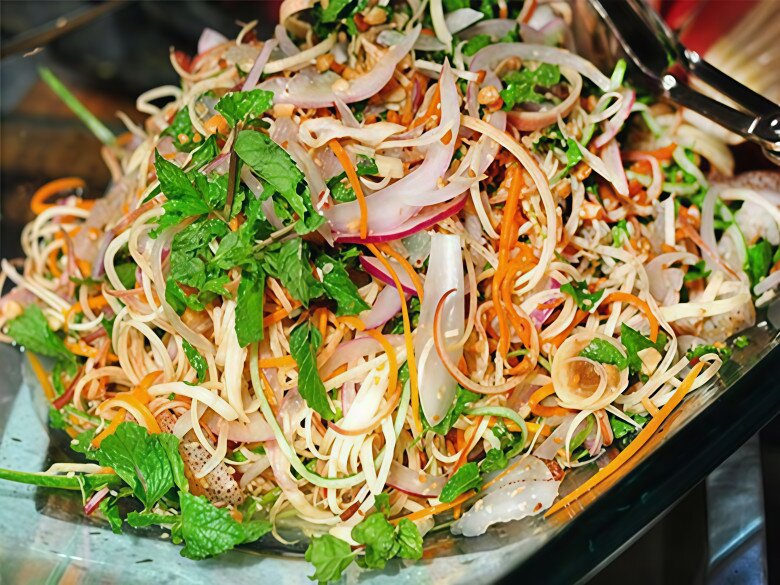 Món amp;#34;nhà nghèoamp;#34; xưa ăn đến chán ngán, nay thành đặc sản khoái khẩu trong nhà hàng, được người thành phố ưa chuộng - 3