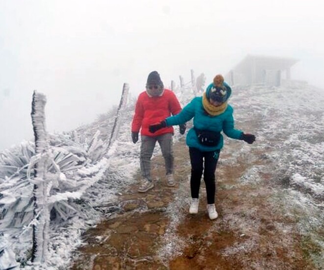 Miền Bắc duy trì trời rét với mức nhiệt vùng núi dưới 8 độ.