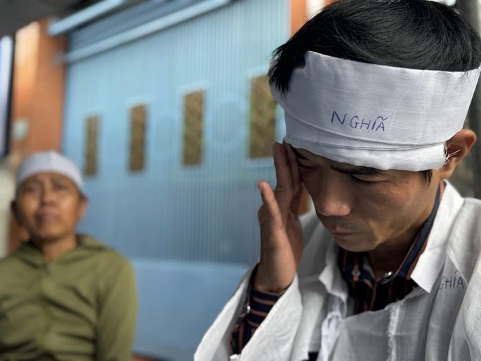 Anh Nguyễn Trọng Nghĩa bật khóc khi kể lại sự việc