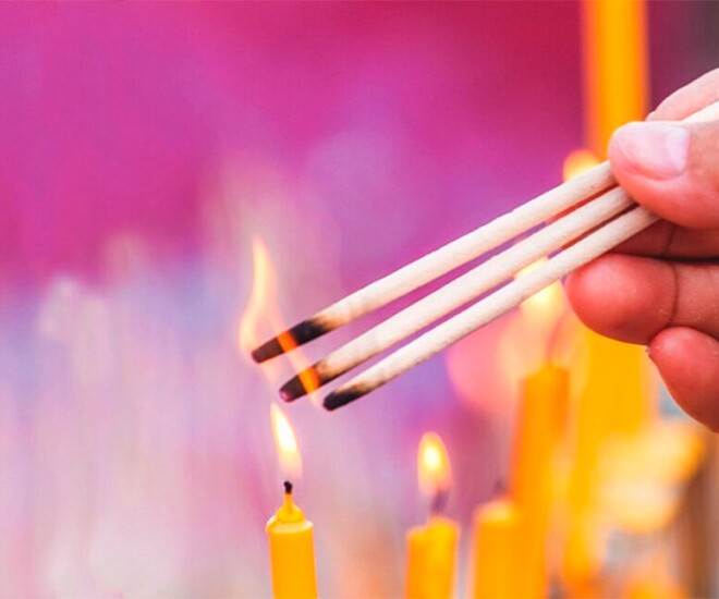 Văn khấn cúng mùng 1 tháng 9 năm Ất Tỵ, 3 việc nên làm và 5 điều đại kỵ khi thắp hương để tổ tiên phù hộ - 1