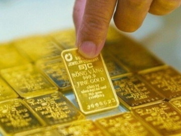 Sáng 7-10, giá vàng miếng SJC và vàng nhẫn tăng rất nhanh