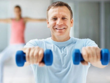 Đàn ông sau 55 tuổi: Làm được 6 điều này, cứ yên tâm trẻ lâu, sống thọ