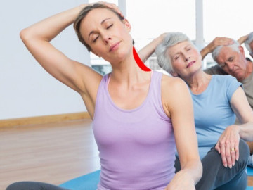 5 bài tập đơn giản giúp giảm đau vai đột ngột