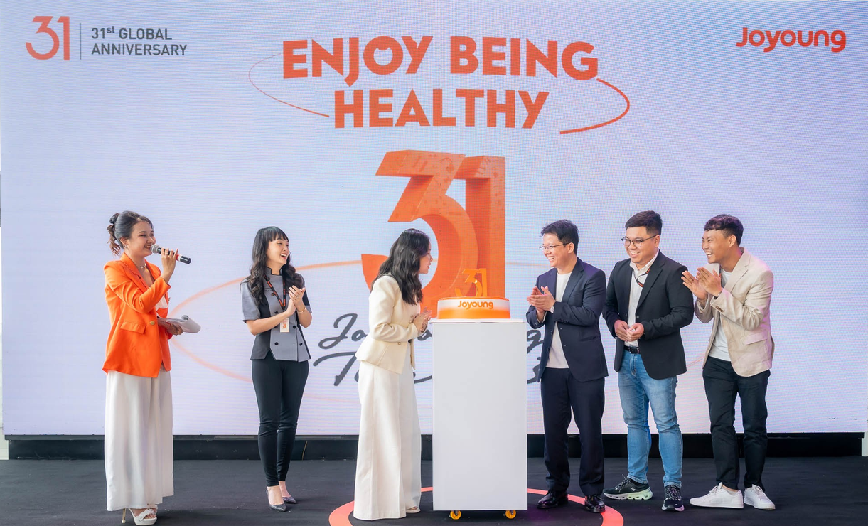 Trải nghiệm nồi cơm điện cao tần Joyoung JNRC-401: Chống dính tự nhiên, cơm siêu ngon - 1