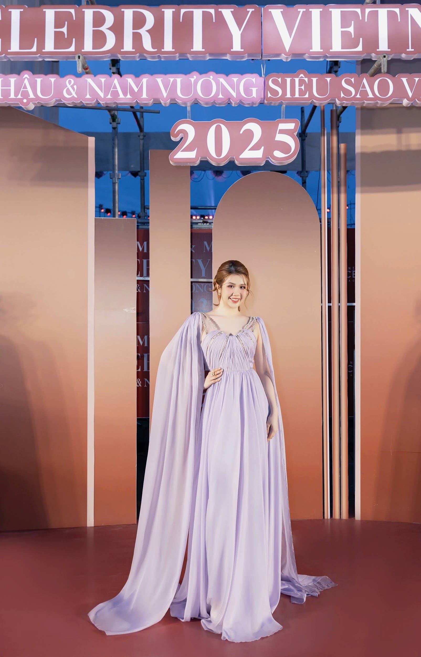 Phương đài nữ doanh nhân 9x với hành trình tôn vinh sắc đẹp việt - 1