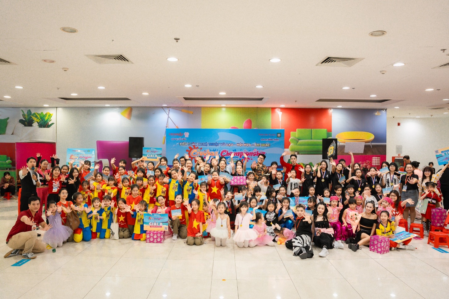 Crowbar Academy hơn cả một lớp học nghệ thuật