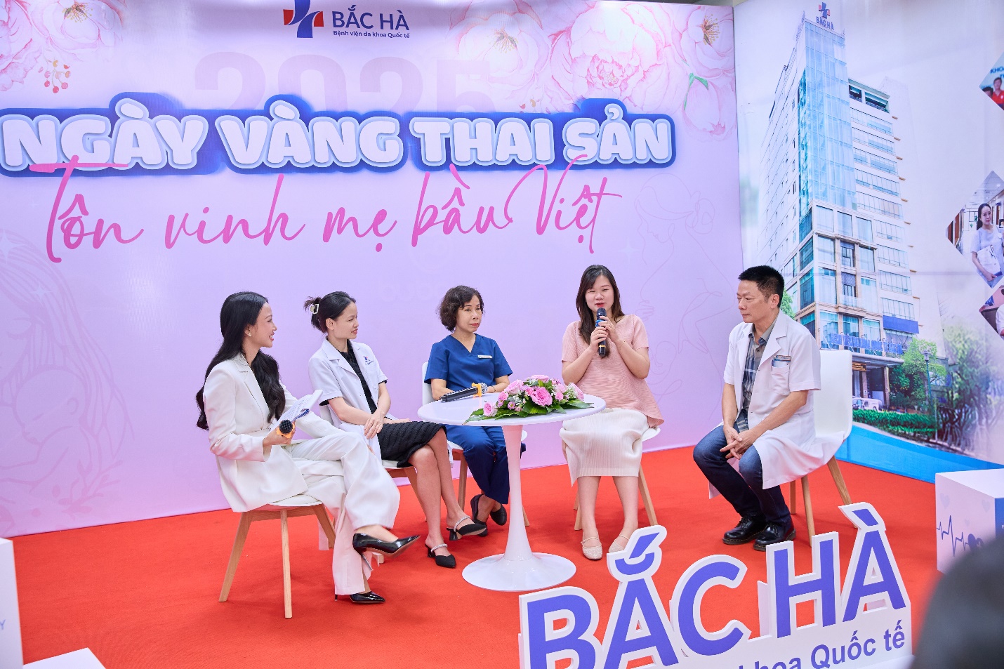Mẹ bầu vượt cạn lần 3 tại Bệnh viện ĐKQT Bắc Hà chia sẻ những trải nghiệm tích cực ở 2 lần sinh trước