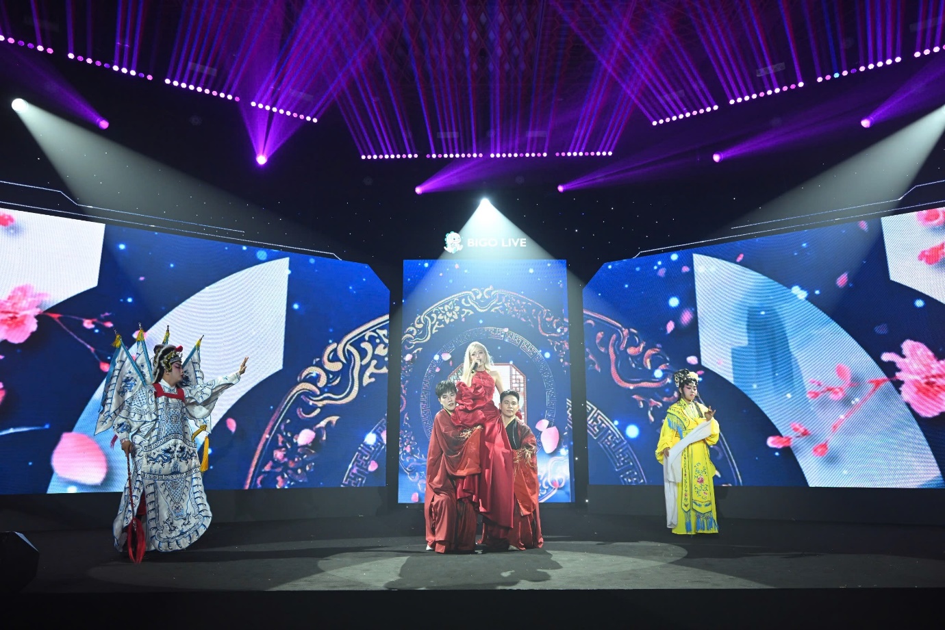 Gala Bigo Live Vietnam tôn vinh tài năng và vẻ đẹp nghệ thuật Việt Nam - 3