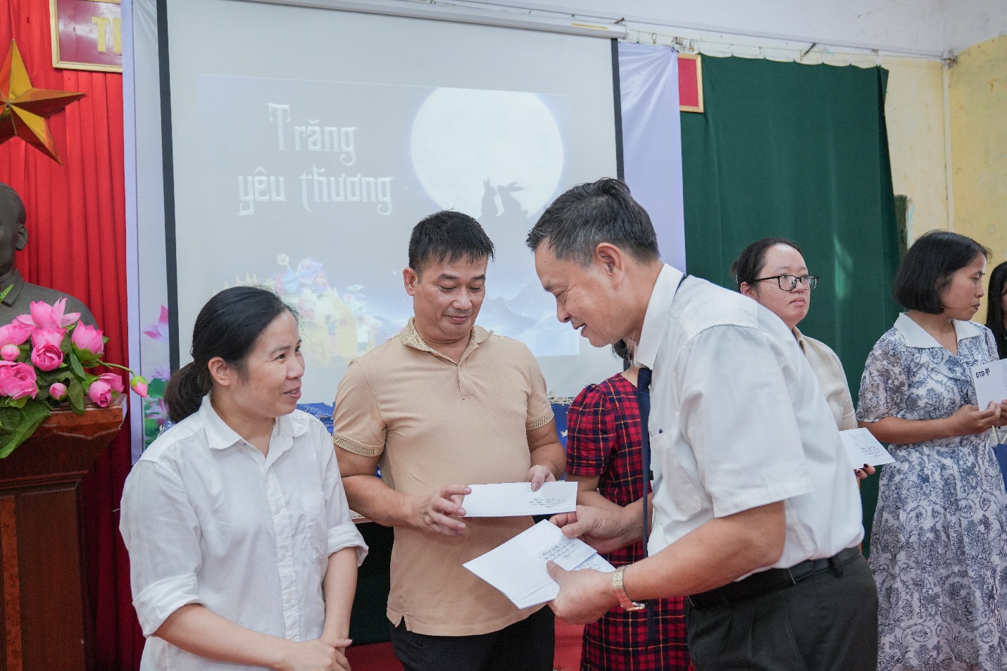 TS.BS Vũ Trọng Tiến: Tấm gương sáng của y đức và chuyên môn - 5