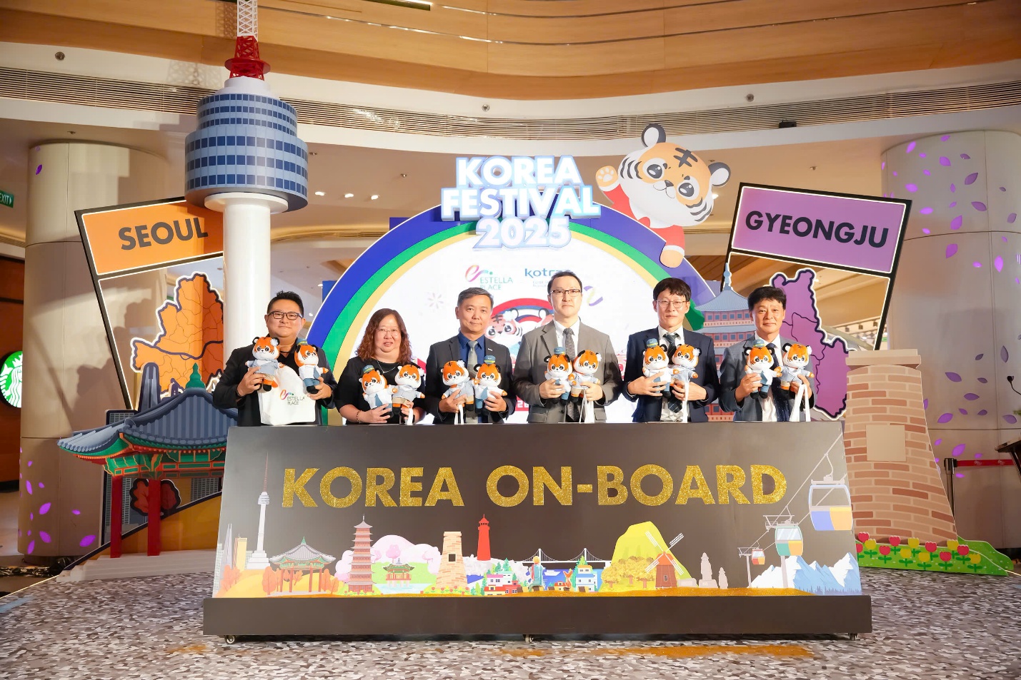 Korea On-Board: Lễ hội Hàn Quốc 2025 tái xuất rực rỡ tại trung tâm thương mại Estella Place - 5
