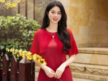 Đầu năm mặc gì để thu hút tài lộc? Bí quyết từ Thiều Hoa cho chị em U50