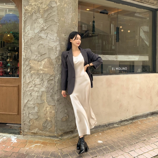 3 kiểu váy được phụ nữ U40 mê mẩn, vừa che khuyết điểm khéo vừa sang chảnh ngút ngàn - 9