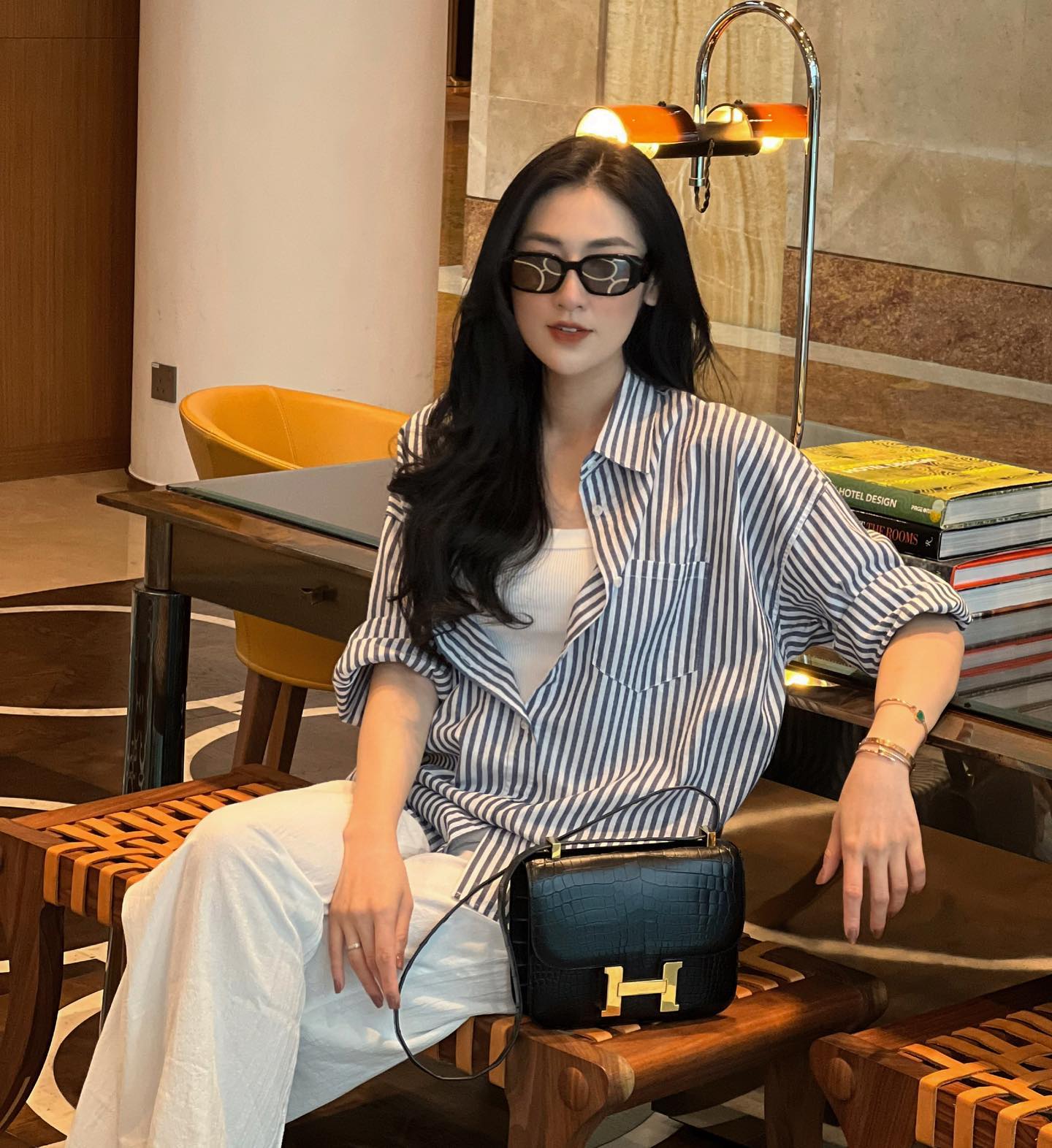 Chị em công sở muốn mặc đẹp mà vẫn thanh lịch, chỉ cần nắm 5 công thức amp;#34;chuẩn bàiamp;#34; này là đủ! - 14