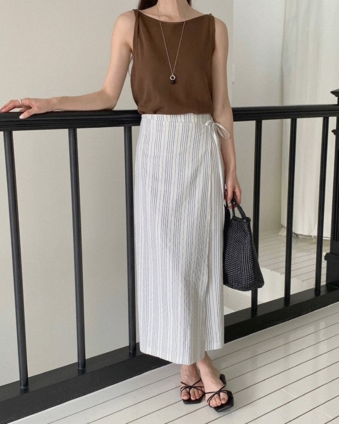 Chị em sau 35 tuổi nhất định phải có 5 đôi giày này trong tủ đồ, diện mùa nào cũng hợp mà nhìn trẻ hơn tuổi - 15