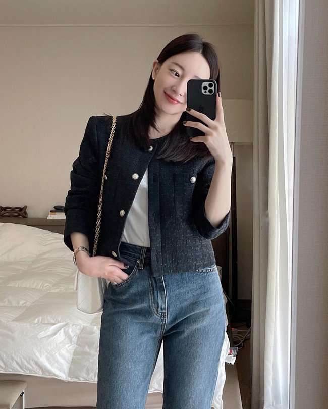 6 kiểu áo khoác không bao giờ lỗi mốt, chị em có trong tủ là mặc đẹp từ năm này sang năm khác - 15