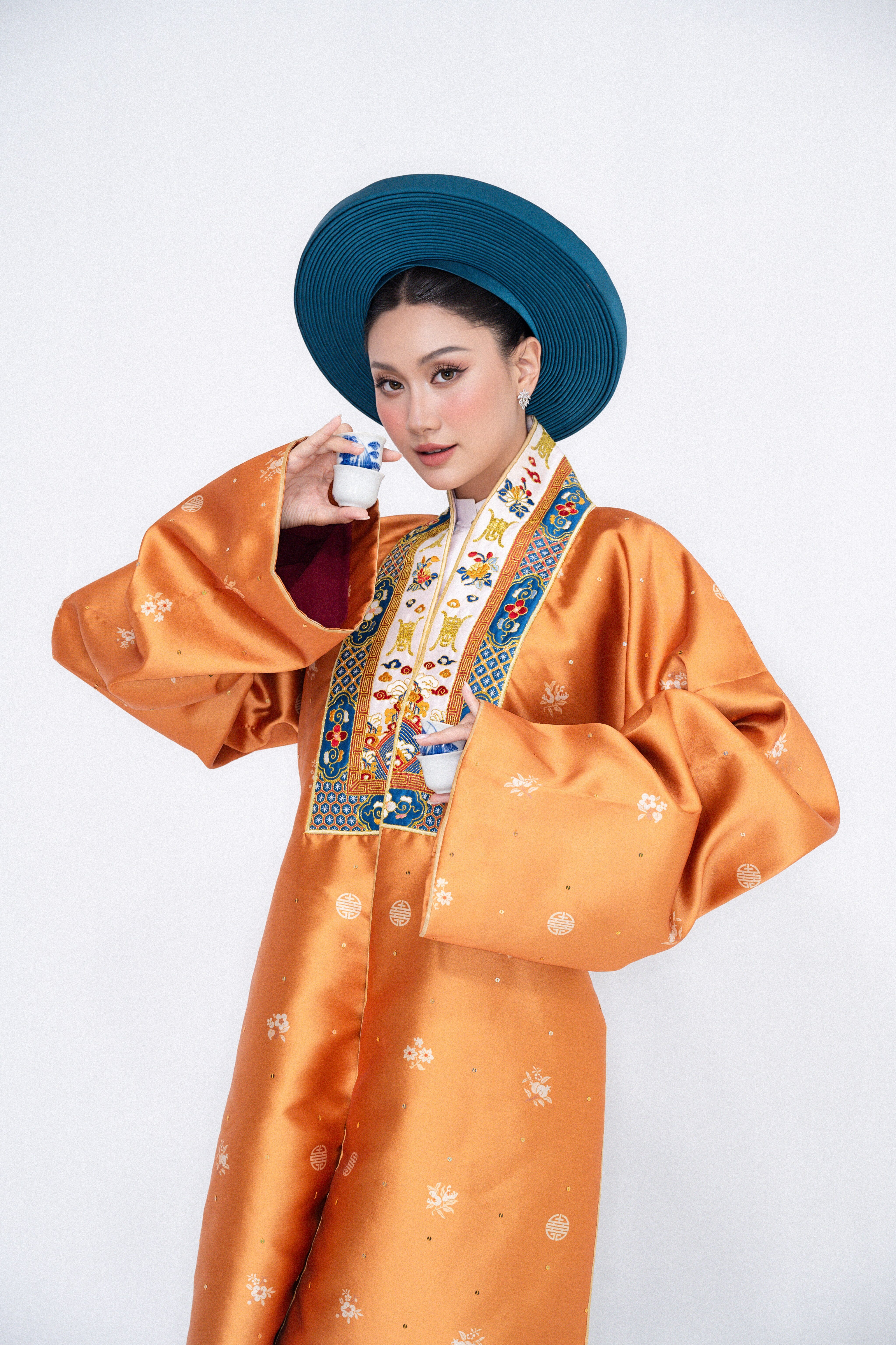 Hoa hậu Phương Linh: amp;#34;Tôi mong có thể mang tiếng nói, trái tim và tinh thần của người Việt đến với bạn bè quốc tếamp;#34; - 6