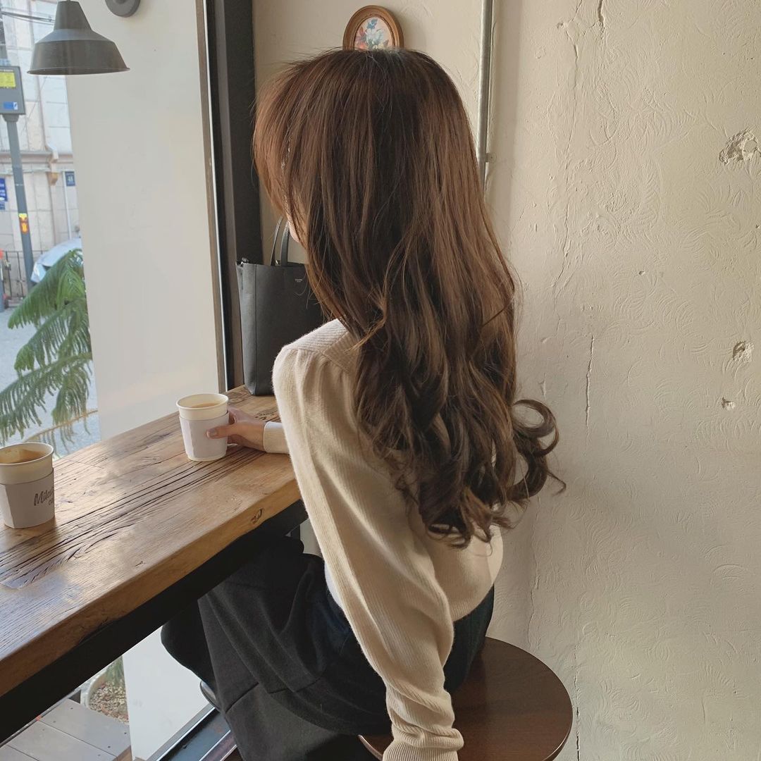 Nàng bánh bèo thích mặc váy vóc điệu đà, chăm amp;#34;kết thânamp;#34; với 5 kiểu tóc này: Vừa xinh xắn lại amp;#34;chanh sảamp;#34; như con nhà giàu - 2