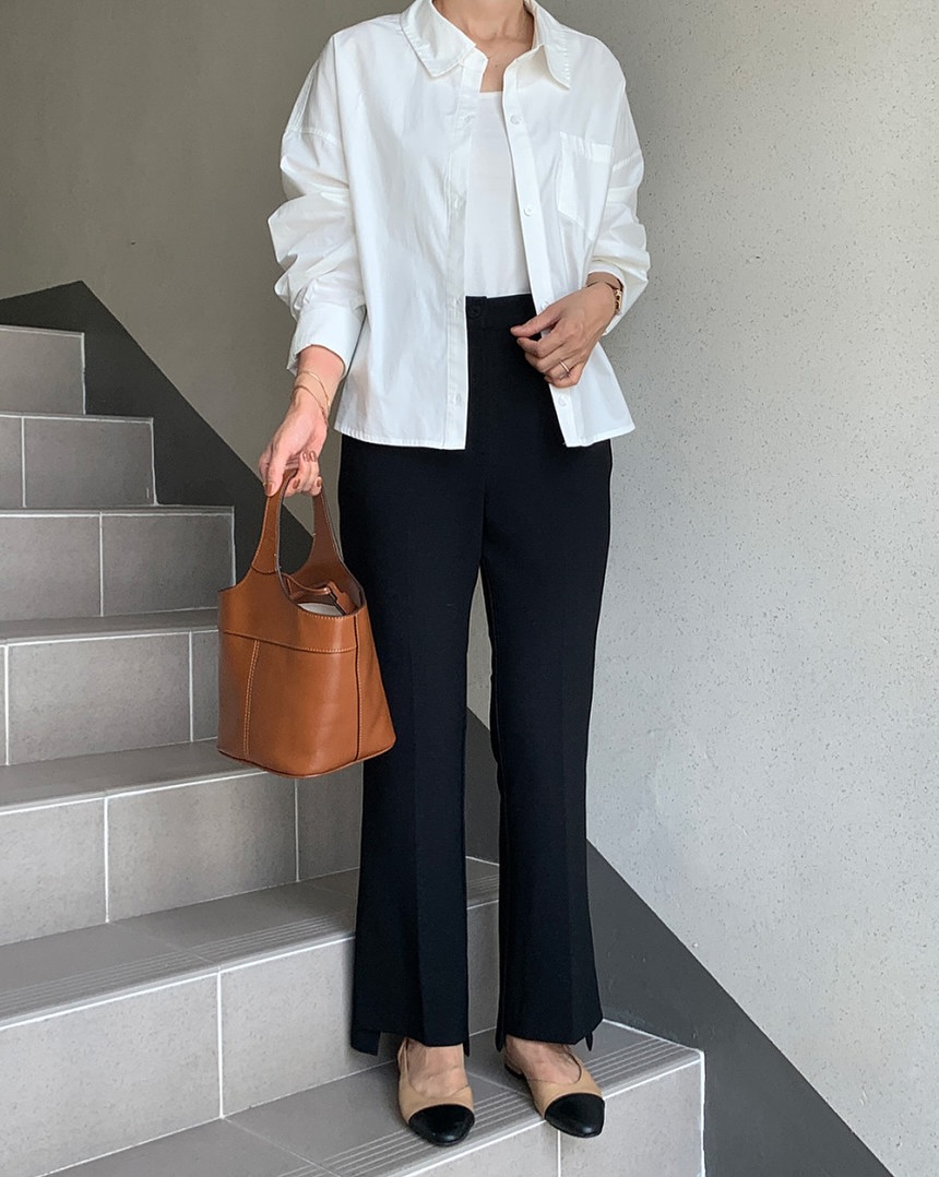 Cuối năm dọn tủ đồ, chỉ giữ lại 3 kiểu giày này là cả outfit tự khắc sang xịn hết nấc, không cần nghĩ nhiều - 2