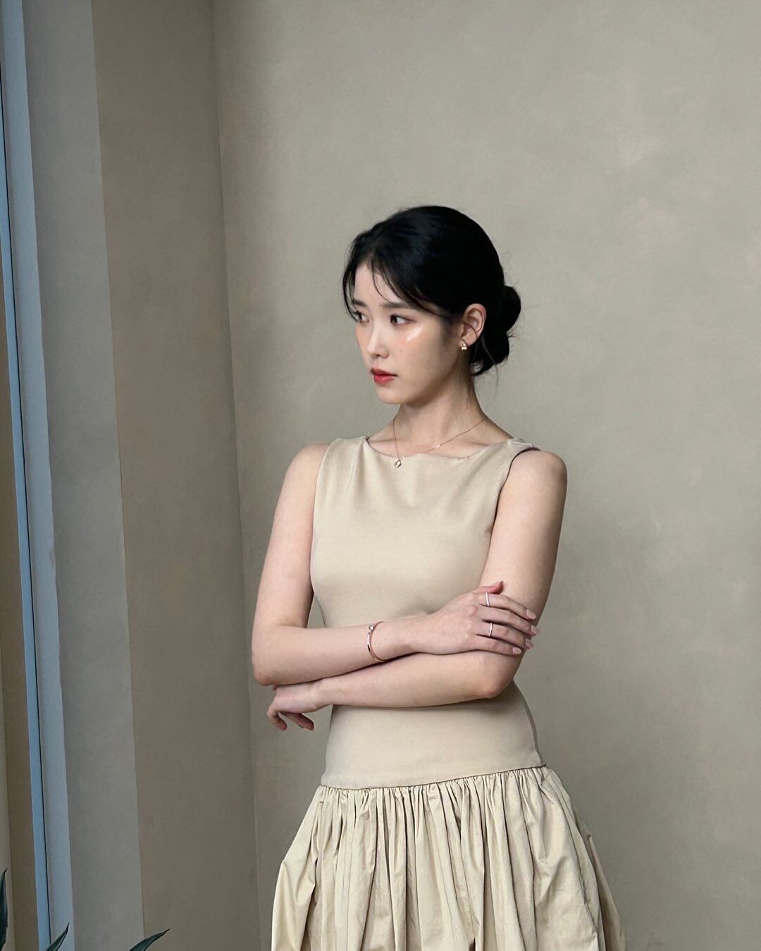 Không chỉ sở hữu gương mặt nhỏ xíu, amp;#34;em gái quốc dânamp;#34; còn khiến dân tình mê mẩn vì 5 kiểu tóc amp;#34;gánhamp;#34; visual đỉnh chóp  - 19