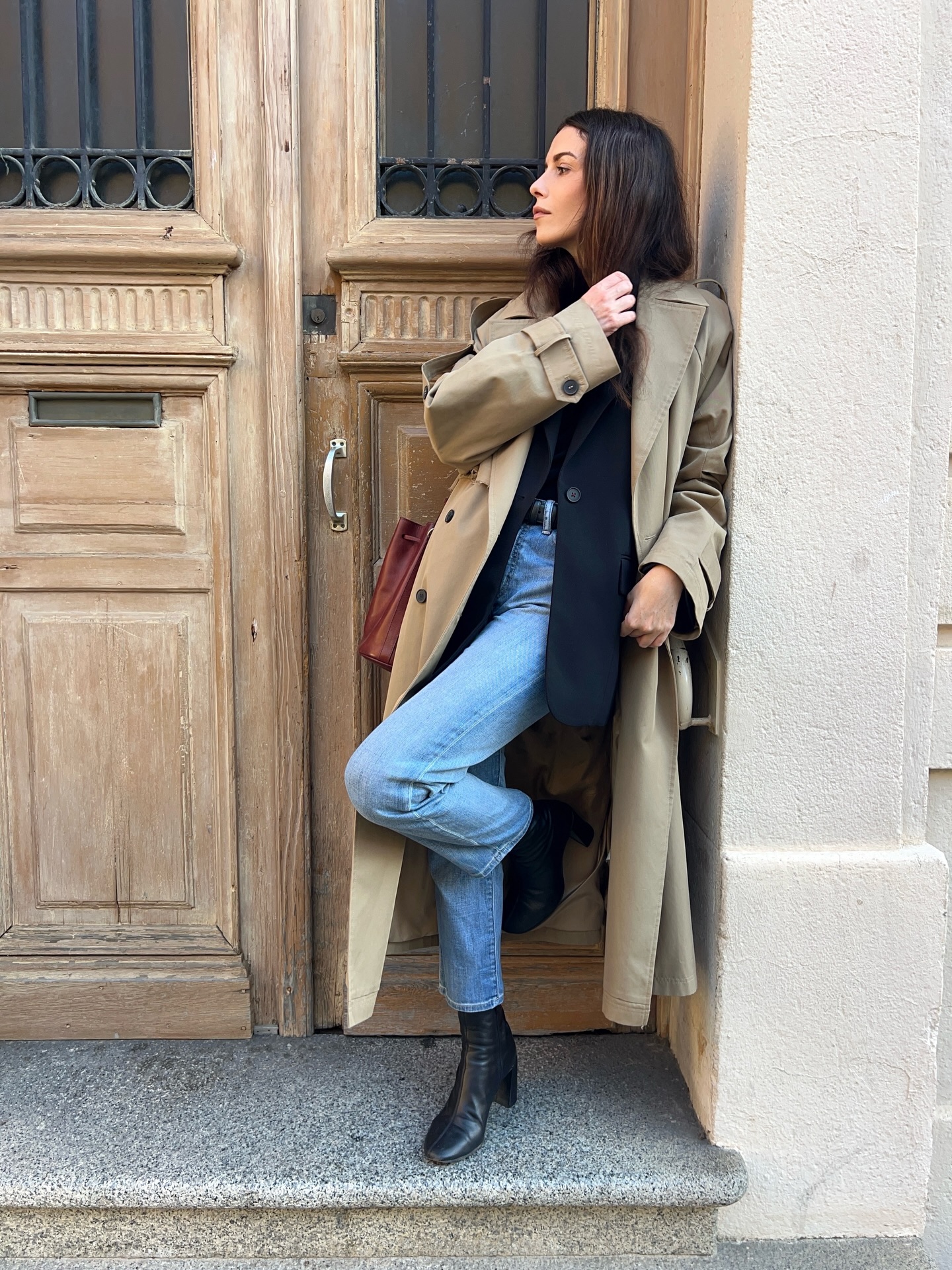 6 kiểu áo khoác không bao giờ lỗi mốt, chị em có trong tủ là mặc đẹp từ năm này sang năm khác - 22