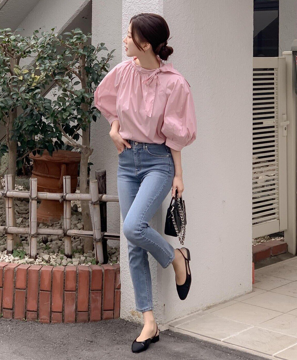 Sau khi thử đủ kiểu quần, tôi nhận ra đây mới là amp;#34;chân áiamp;#34; của phụ nữ U40: Vừa gọn dáng lại hack tuổi cực đỉnh - 7