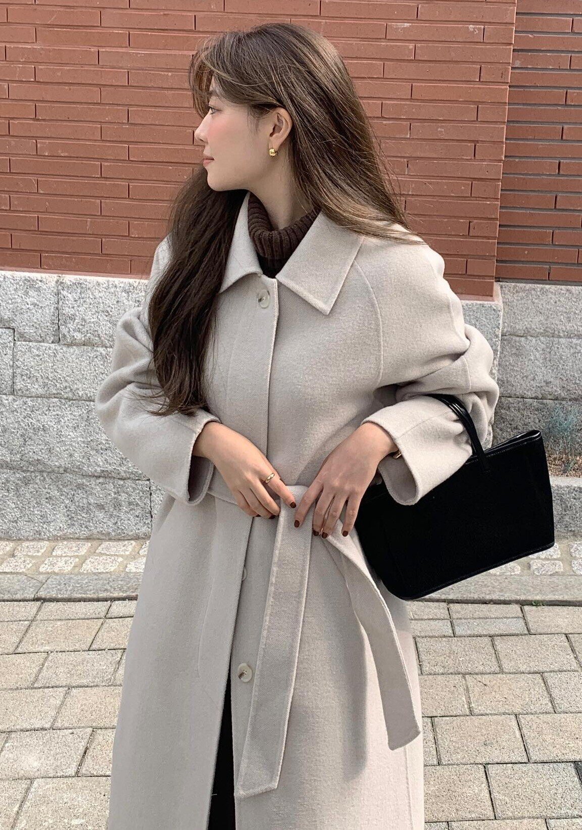 Mùa đông thích diện áo khoác dáng dài nhưng khiến chị em trông amp;#34;có một khúcamp;#34;, đó là do quên 4 nguyên tắc này - 4