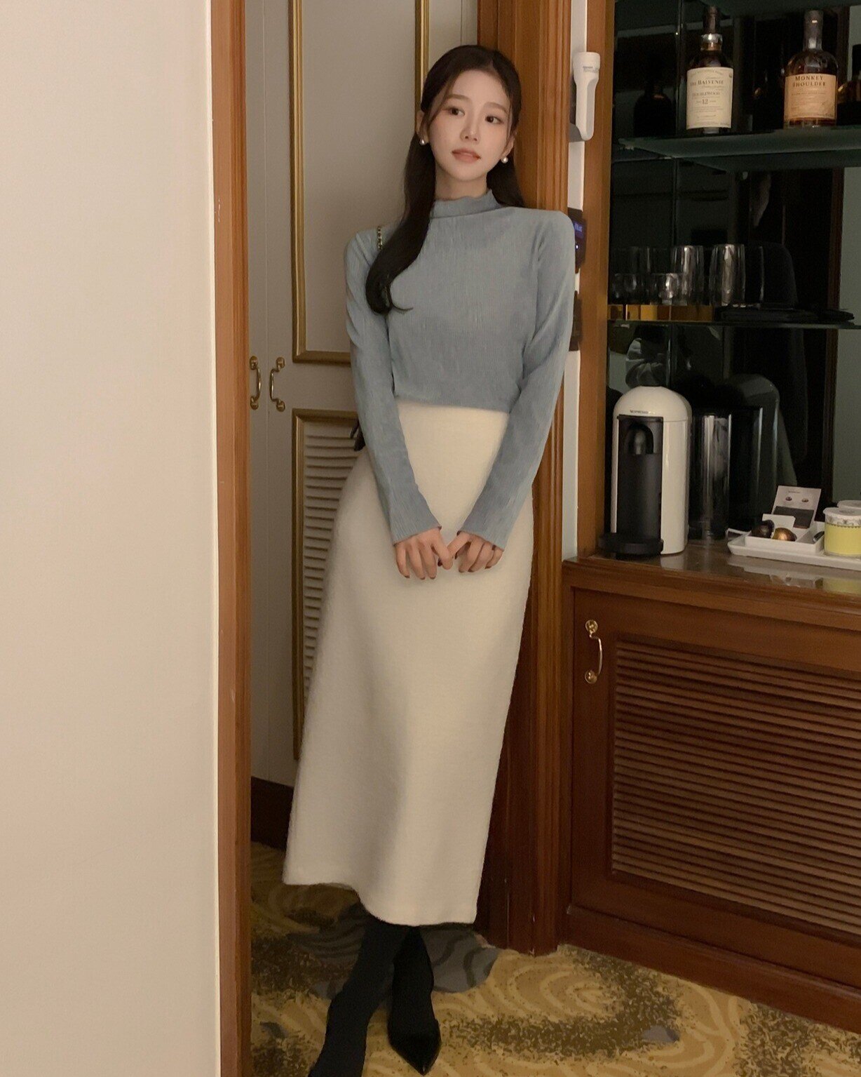 Thử đủ kiểu chân váy, tôi tìm thấy amp;#34;tinh hoa hội tụamp;#34; vừa gọn dáng, phối gì cũng amp;#34;chanh sảamp;#34; mà không cần nghĩ nhiều - 7