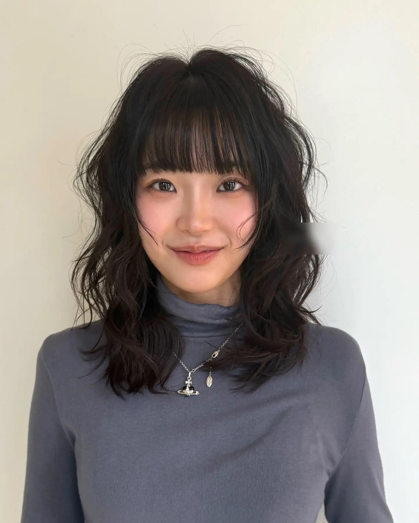 Tóc ngang vai có 5 kiểu này hợp mặt tròn, cứ chọn 1 trong 5 là đảm bảo mặt nhỏ gọn, ai nhìn cũng phải khen - 7