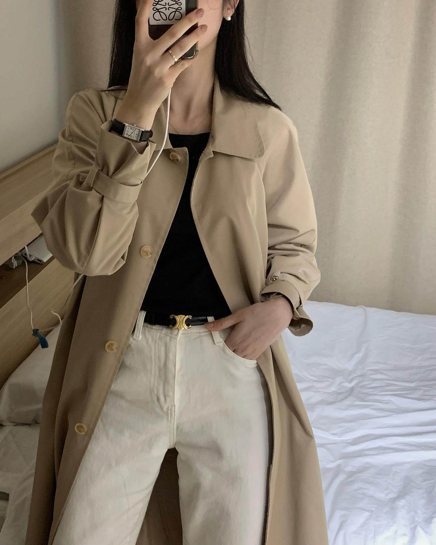 Đừng nghĩ quần jeans chỉ nên phối với blazer? Chị em muốn amp;#34;chanh sảamp;#34; phải có thêm 4 kiểu áo này trong tủ đồ - 9