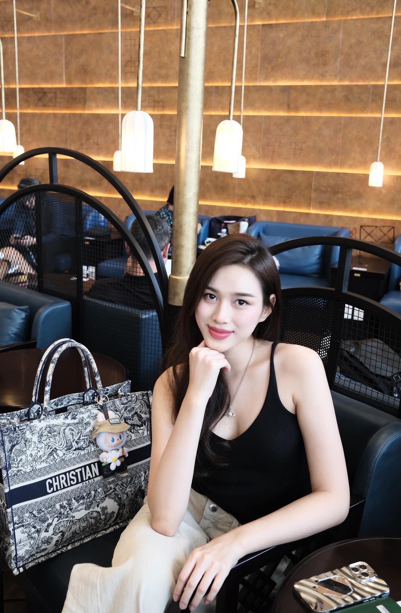 amp;#34;Dâu hào mônamp;#34; Đỗ Hà mắc lỗi khó chấp nhận, hơn nửa triệu khán giả xem nhiều người amp;#34;thấy ngại giùmamp;#34; - 4