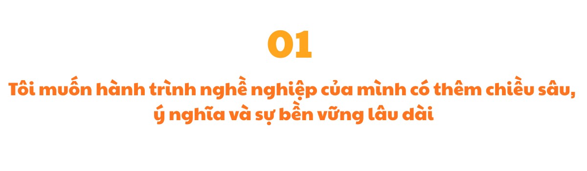 Á hậu Phương Anh: “Chồng là hậu phương vững chắc giúp tôi yên tâm giảng dạy” - 1