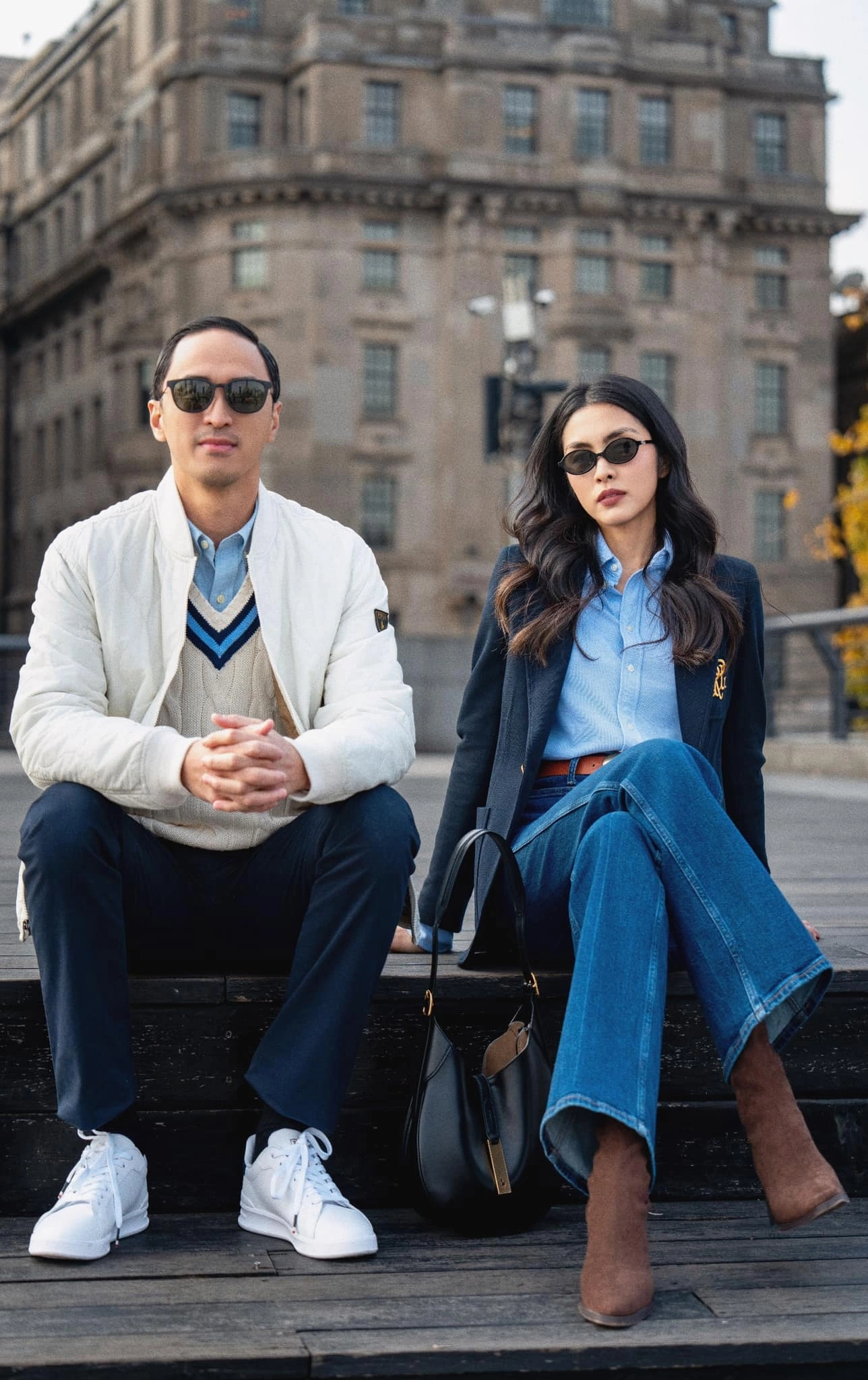 Sau hơn một thập kỷ gắn bó, Tăng Thanh Hà và doanh nhân Louis Nguyễn vẫn giữ hình ảnh vợ chồng mẫu mực của Vbiz.