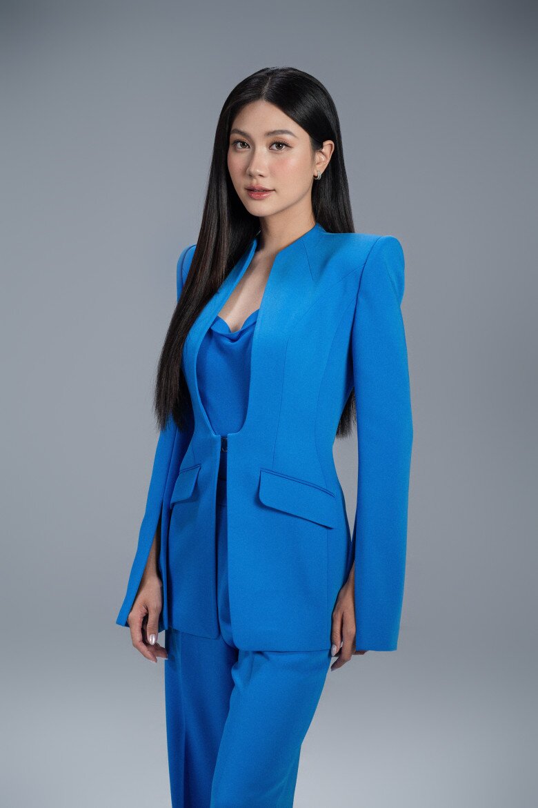 Nhan sắc ngày càng thăng hạng của Hoa hậu Phương Linh trước thềm đại diện Việt Nam đến với Miss Cosmo. 