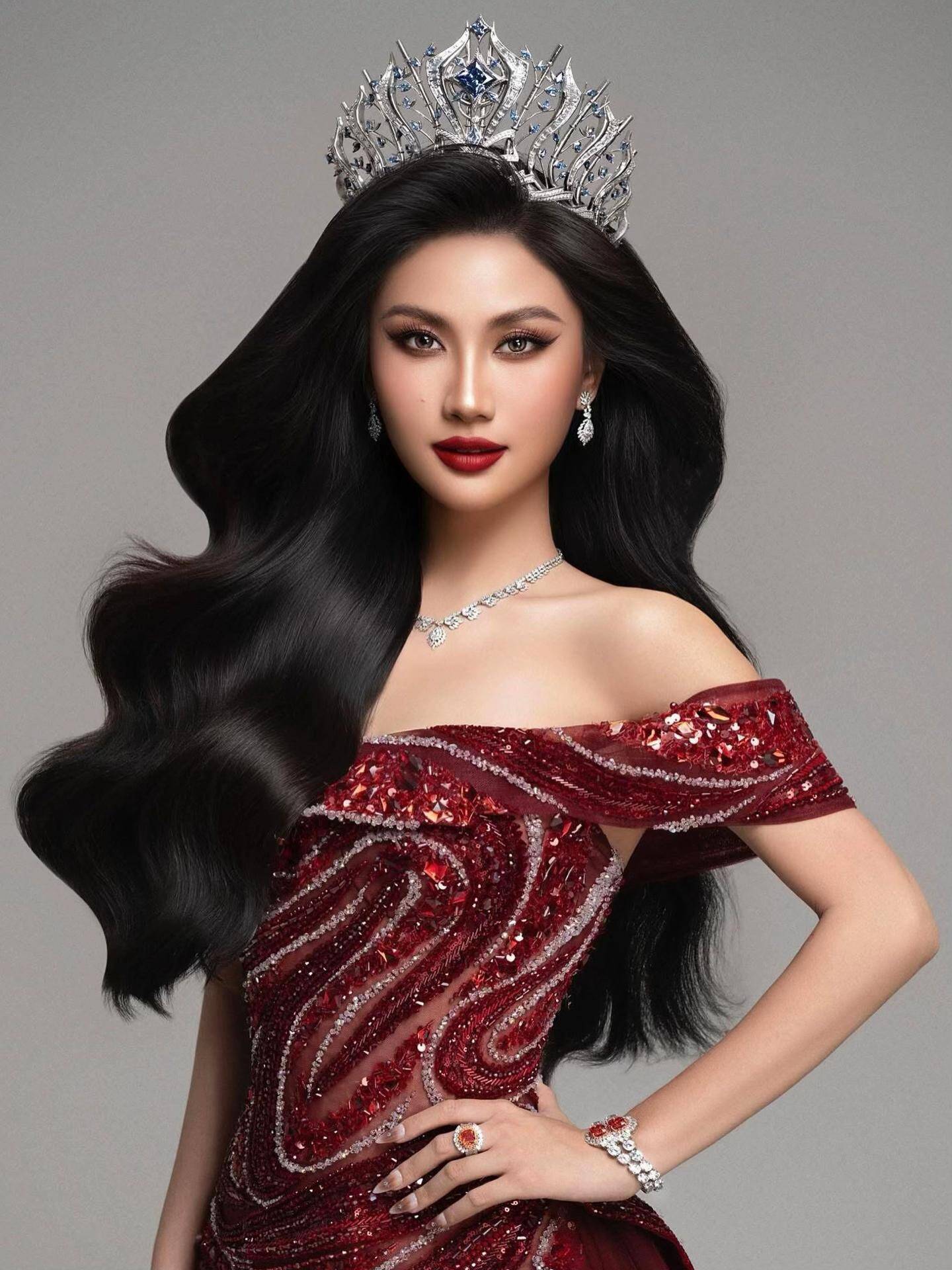Hoa hậu Phương Linh bày tỏ mong muốn mang tiếng nói, trái tim và tinh thần của người Việt đến với bạn bè quốc tế.