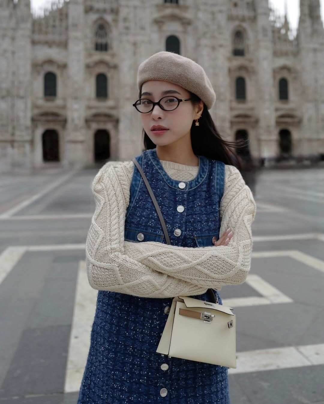 Mỹ nhân Việt lấy thiếu gia ở căn hộ 20 tỷ, có tủ đồ hiệu amp;#34;đắt xắt ra miếngamp;#34; nhưng quý đúng chiếc túi 5 triệu đồng - 7