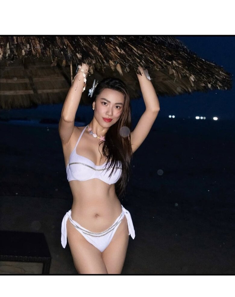 Body nóng bỏng hiện tại của Á hậu Kim Duyên nhờ chế độ ăn uống và chăm chỉ tập luyện.