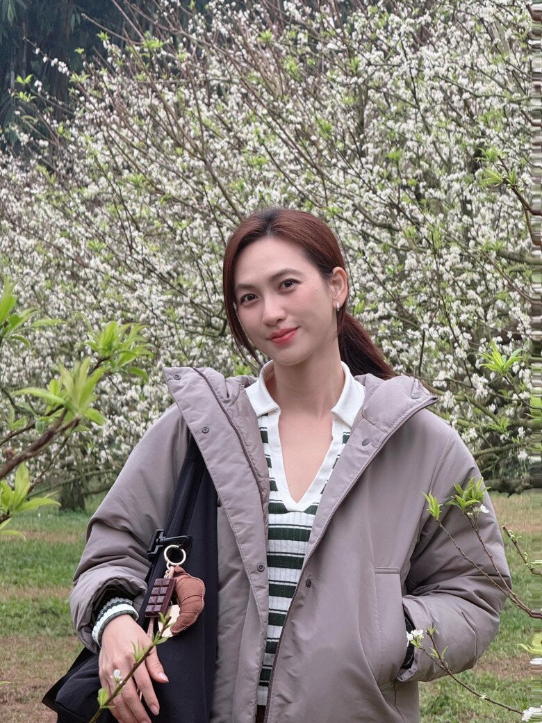 Nhan sắc xinh đẹp của Phương Anh Đào ở tuổi 33 khiến dân tình xuýt xoa. 