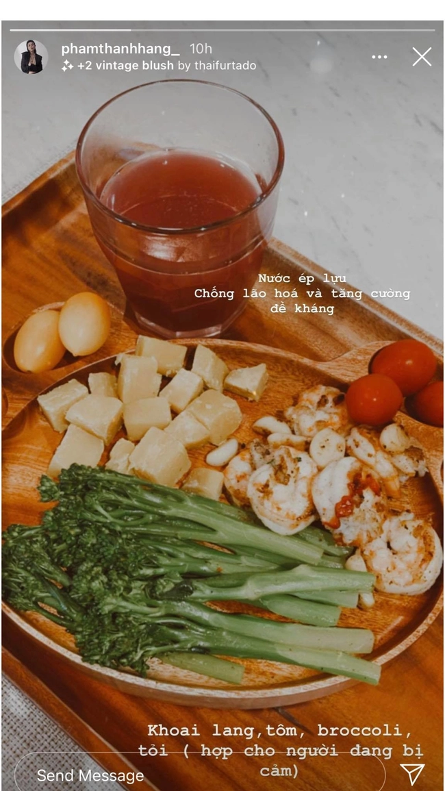 Nước ép lựu là vua chống oxy hóa nhờ chứa polyphenol, anthocyanin giúp làm chậm lão hóa, làm sáng da, tăng đề kháng và giảm viêm. Ngoài ra, còn hỗ trợ điều hòa huyết áp, cải thiện trí nhớ, tốt cho tim mạch và làn da luôn tươi trẻ từ bên trong.