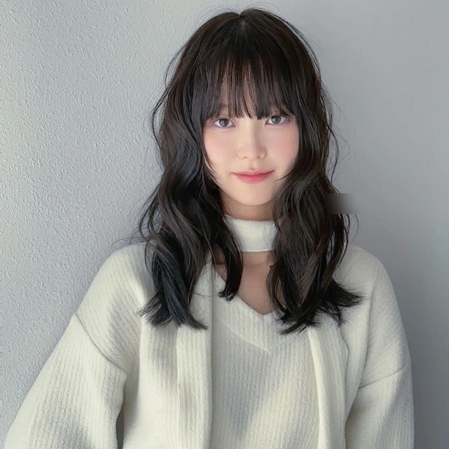 Tóc ngang vai có 5 kiểu này hợp mặt tròn, cứ chọn 1 trong 5 là đảm bảo mặt nhỏ gọn, ai nhìn cũng phải khen - 6