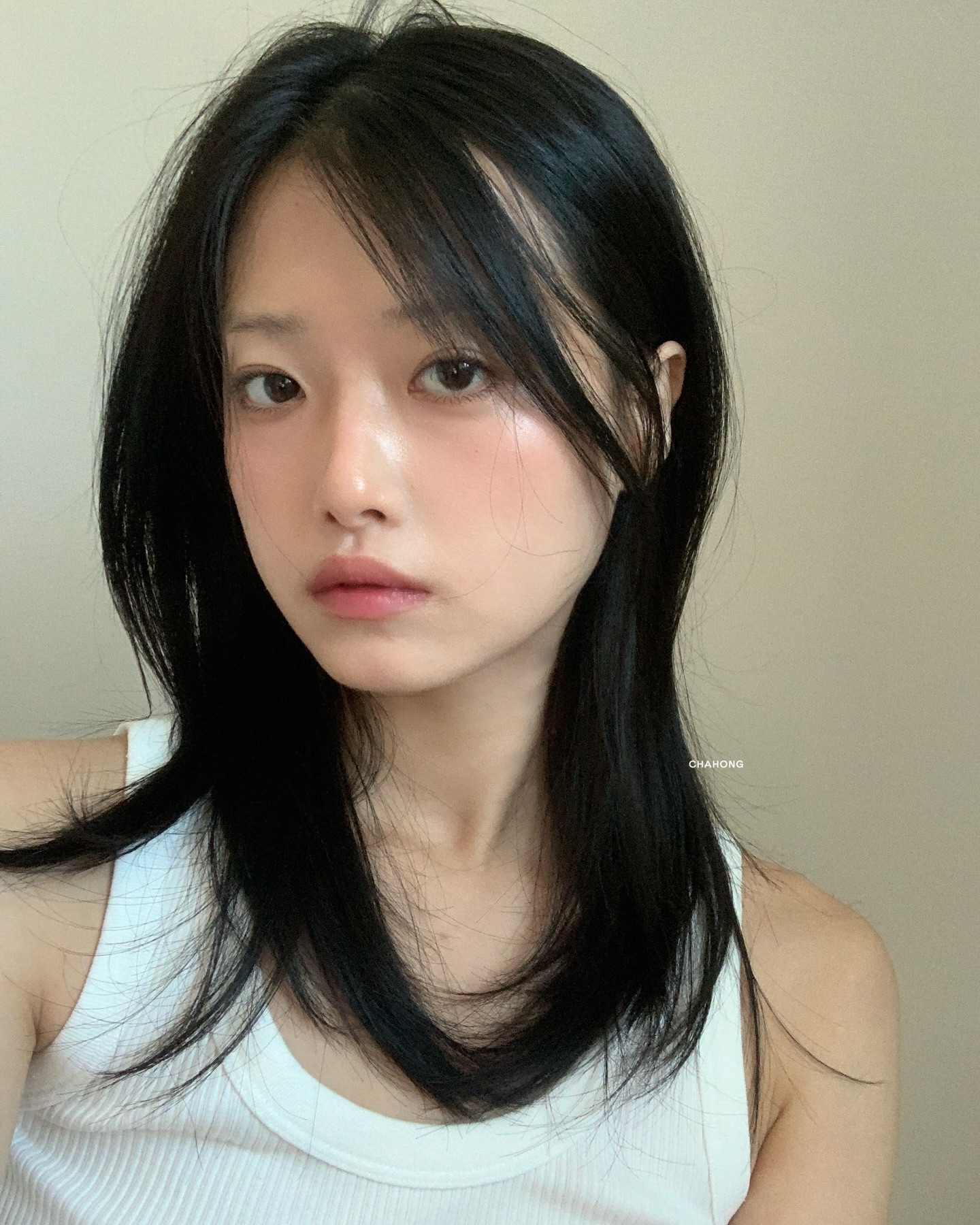 5 kiểu giúp nàng tóc mỏng trông dày bồng bềnh, mặt nhỏ hơn thấy rõ - 11