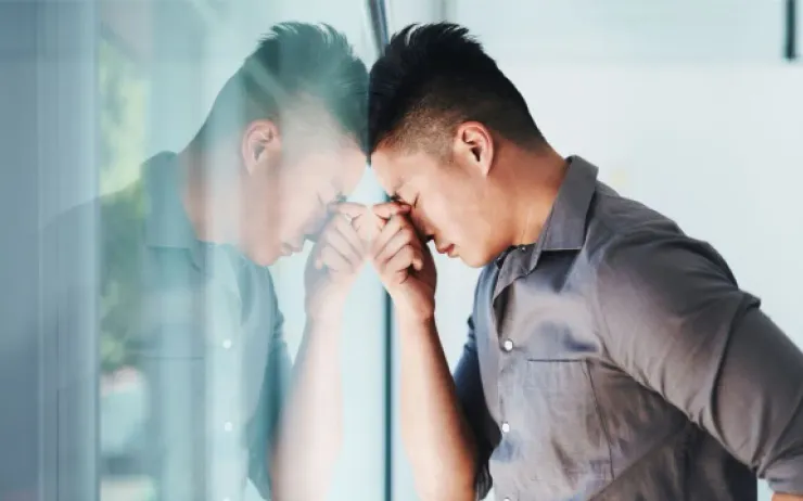 Tâm thần phân liệt hay gặp ở nam giới, có thể gây hại cho bản thân và những người xung quanh. Ảnh minh họa. 