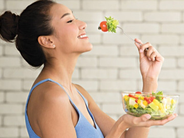 Nữ sinh ở Hà Nội học trên mạng giảm được 17kg nhưng vẫn thấy béo, sau đó phải nhập viện điều trị