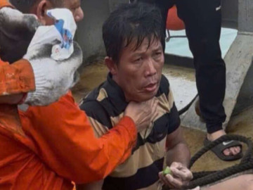 Người sống sót 42 giờ trên biển: Uống nước mưa, ăn cua sống để cầm cự