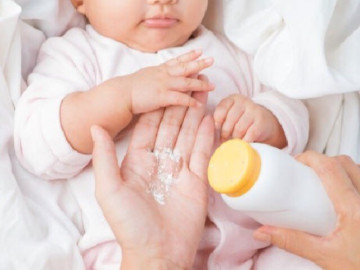 Tại sao mùa đông trẻ em lại dễ mắc bệnh rôm sảy, đâu sẽ là bí quyết giúp bố mẹ tạo "lá chắn" cho con?