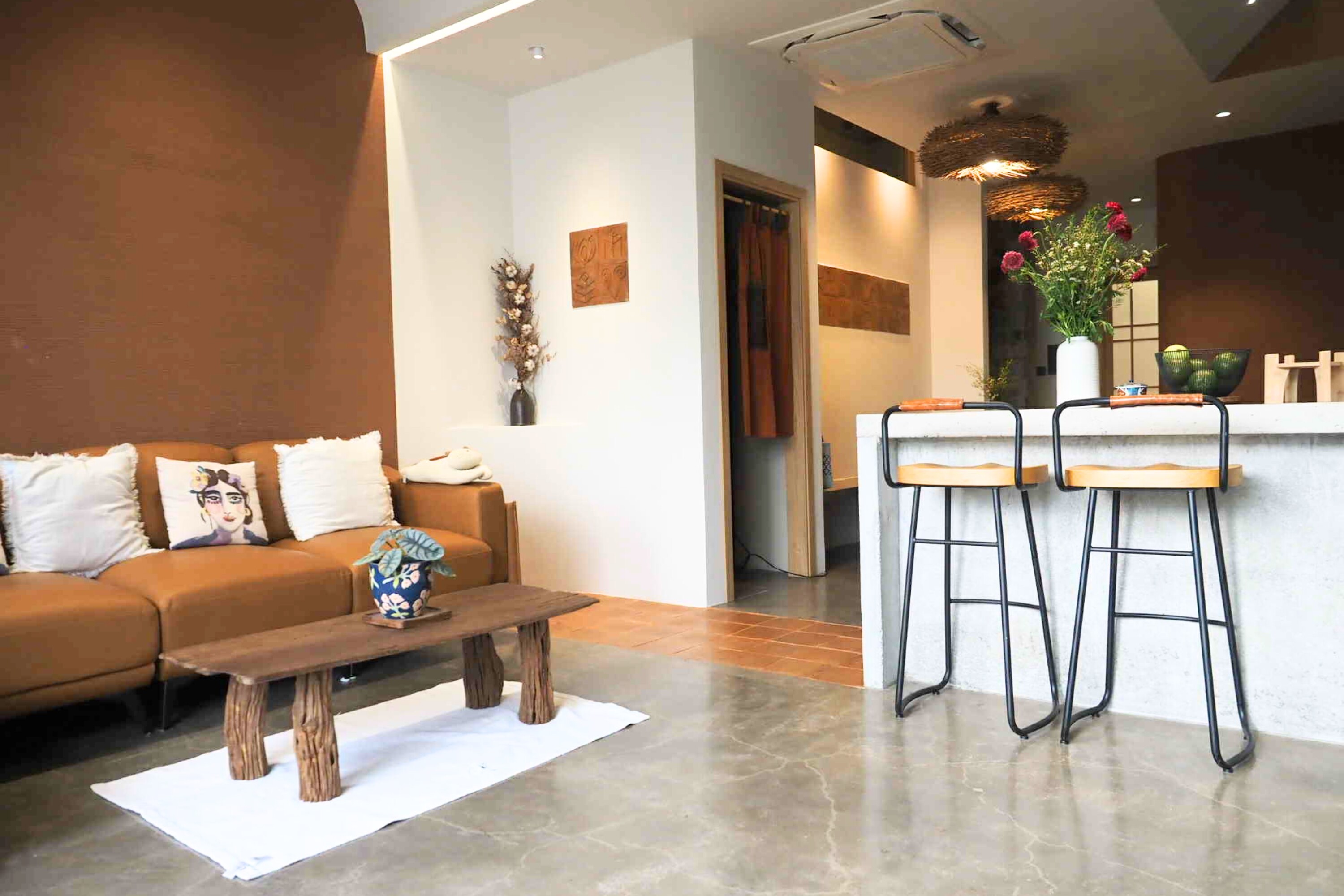 10 năm rời Bắc vào Nam lập nghiệp, cặp vợ chồng 8X xây căn nhà 4 tầng, kết hợp phong cách hiện đại truyền thống cực đẹp - 8