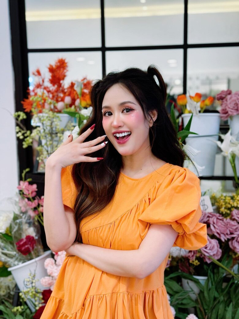 Diễn viên Phương Hằng kể chuyện sinh con với đồng nghiệp điển trai sau 8 năm chờ mòn mỏi, em bé sinh ra xinh hệt mẹ - 4