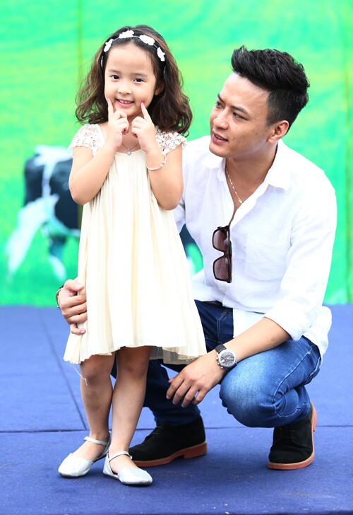 Con gái Hồng Đăng lúc nhỏ.