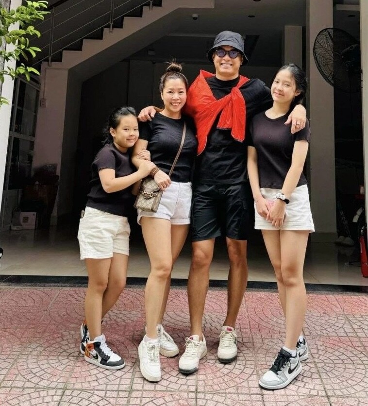 Con gái Hồng Đăng gây chú ý với bức thư tay gửi bố, ái nữ tuổi dậy thì được khen ra dáng Hoa hậu, sống tình cảm - 6