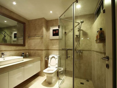 Nhiều người mắc sai lầm khi đặt nhà vệ sinh ở 6 vị trí này, bảo sao phá tài, làm mãi không khá lên