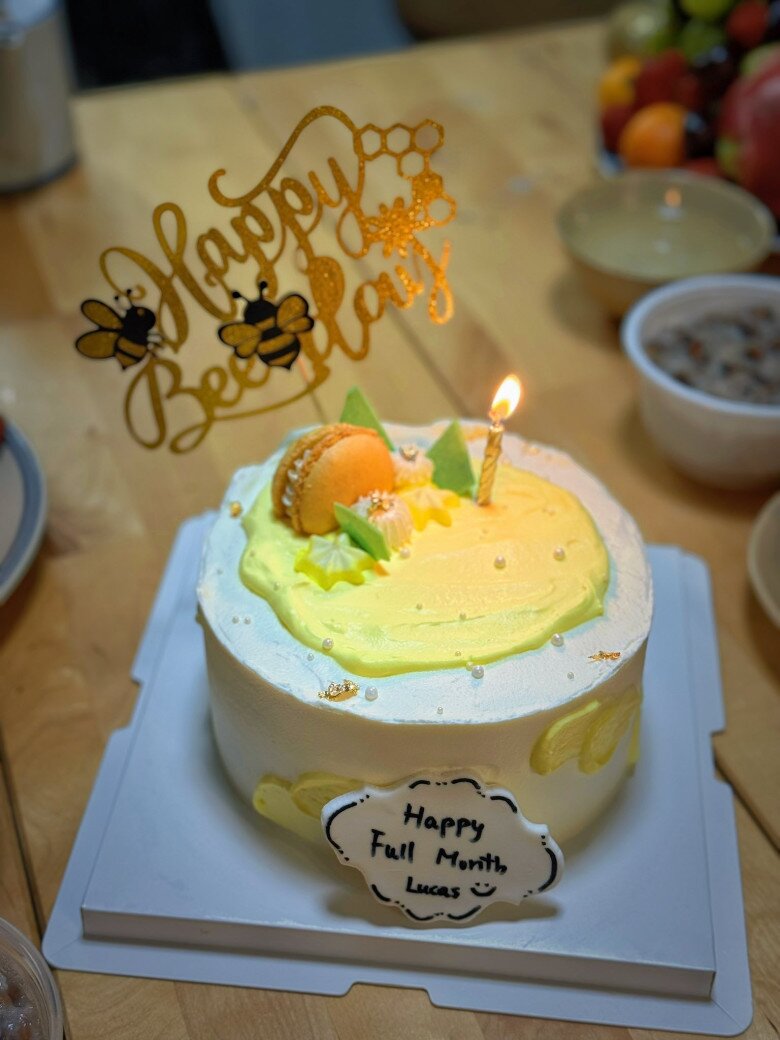 Hoa hậu “kiếm 1 tỷ trong 30 phút” làm tiệc đầy tháng cho con bên Canada, mâm cúng khác biệt hẳn ở Việt Nam - 4